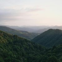 pexels-photo-10725550-10725550 Serene landscape of lush green hills in Nouvelle-Aquitaine, France during daytime.
